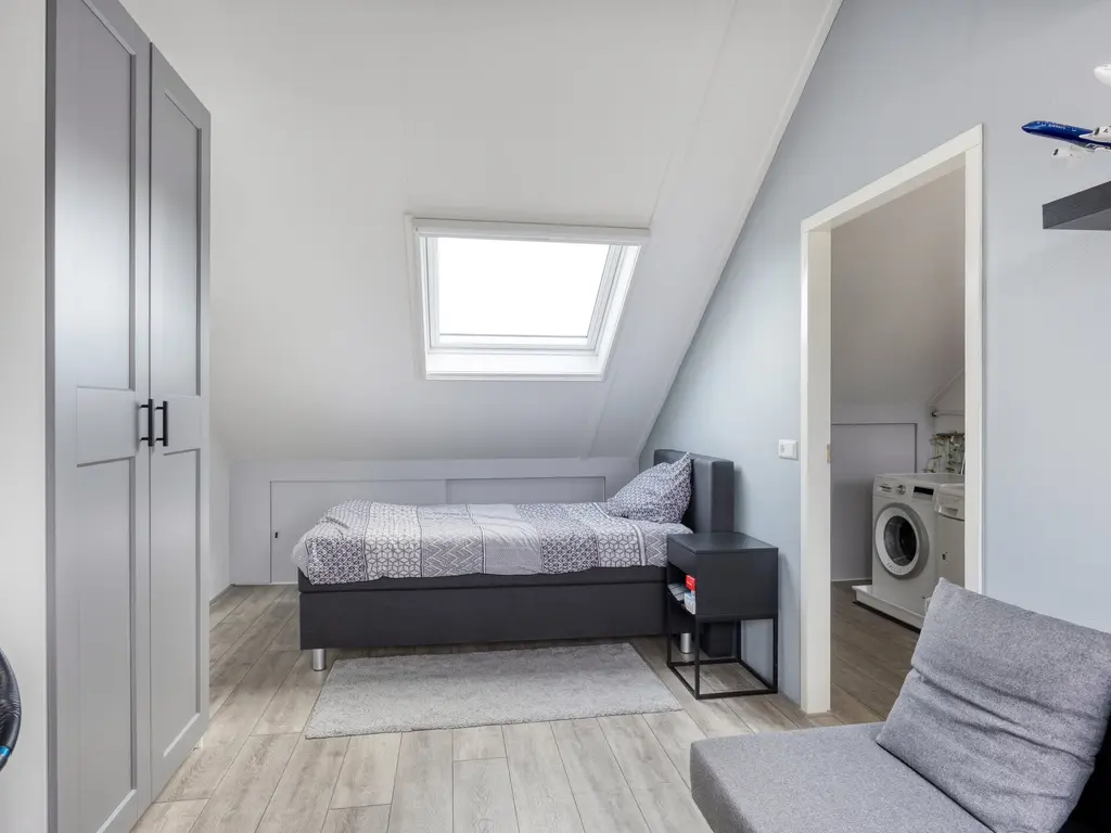 Donizettistraat 4, CAPELLE AAN DEN IJSSEL