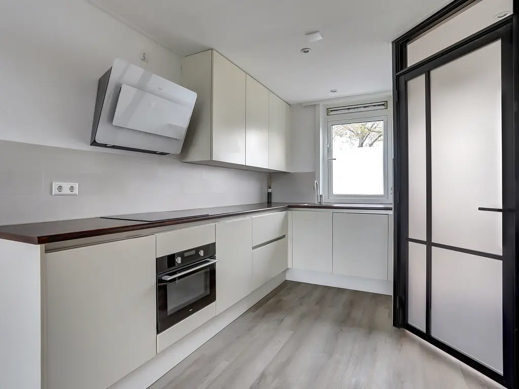 Spieringstraat 77, HOOGVLIET ROTTERDAM