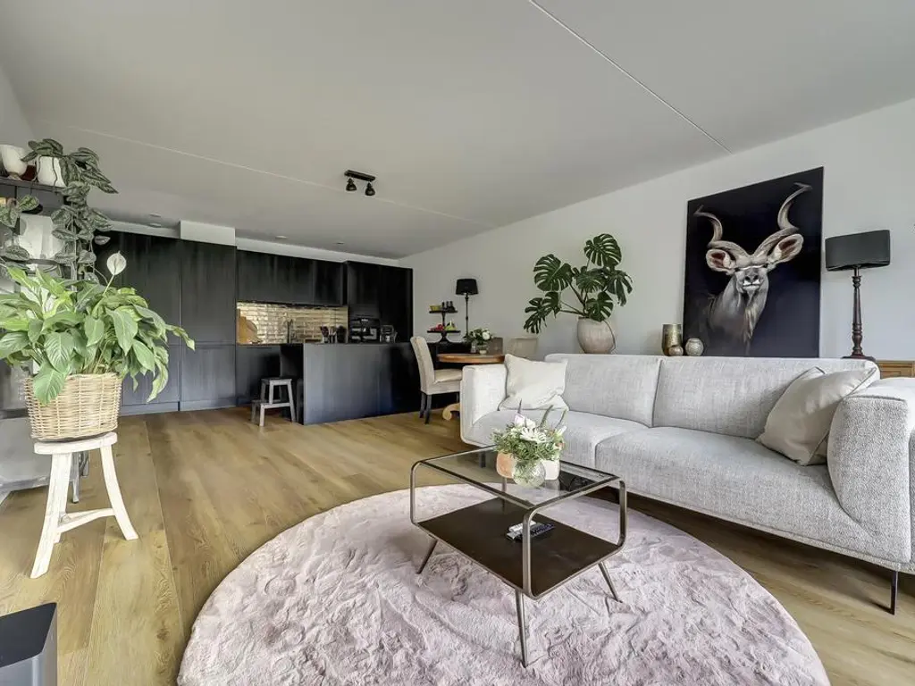 Akeleistraat 4B, SPIJKENISSE