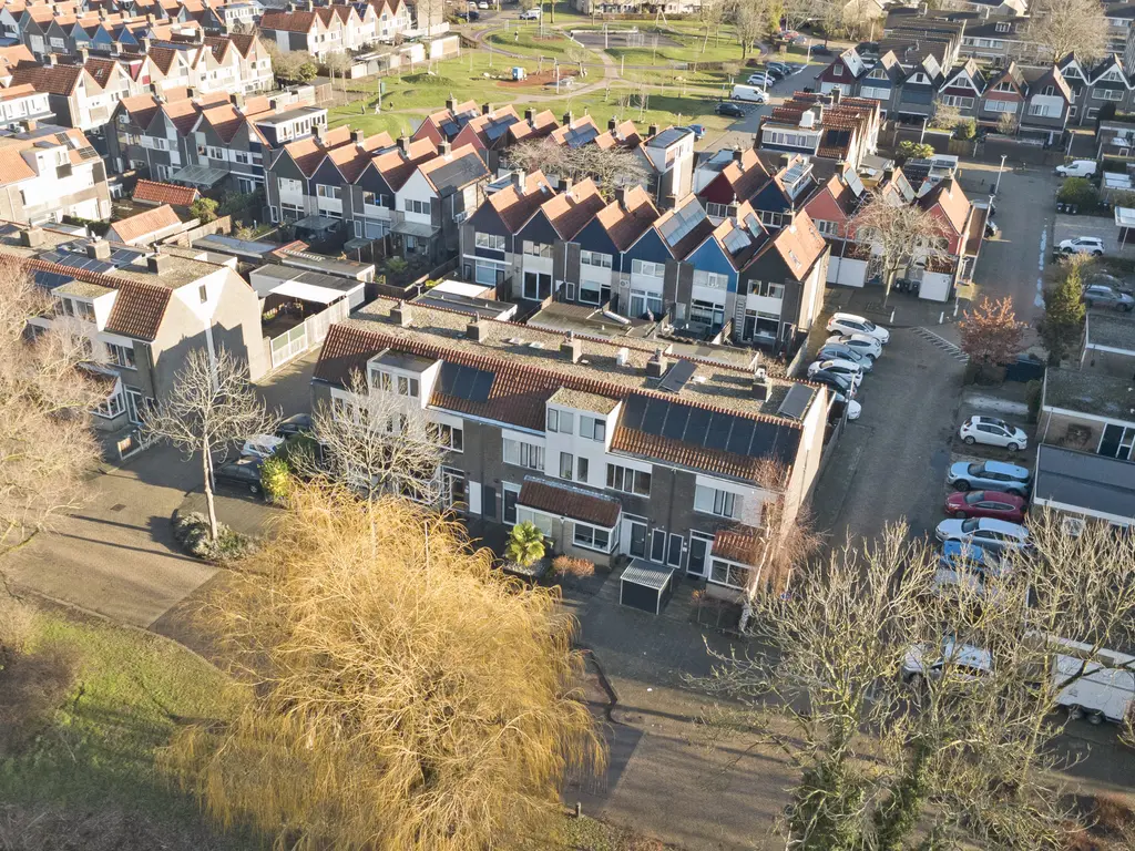 Dreef 56, HELLEVOETSLUIS