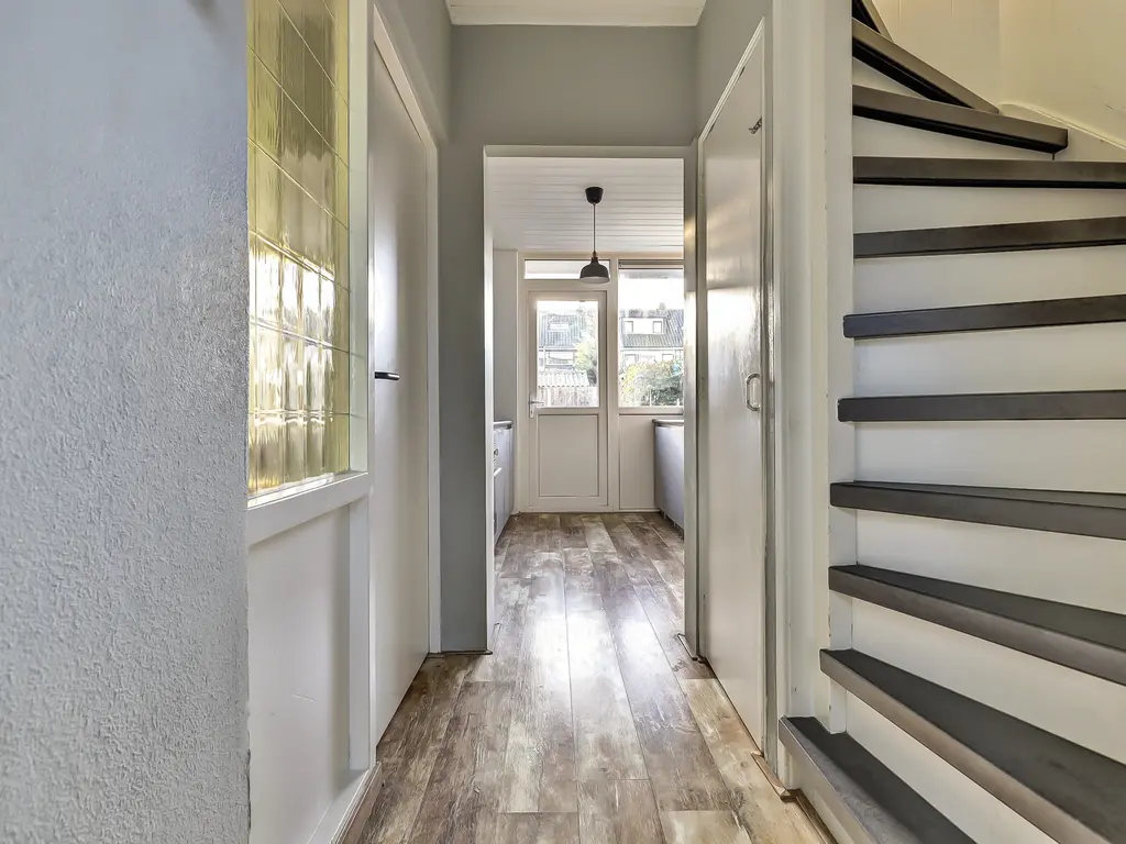 Gerard Doustraat 15, SPIJKENISSE