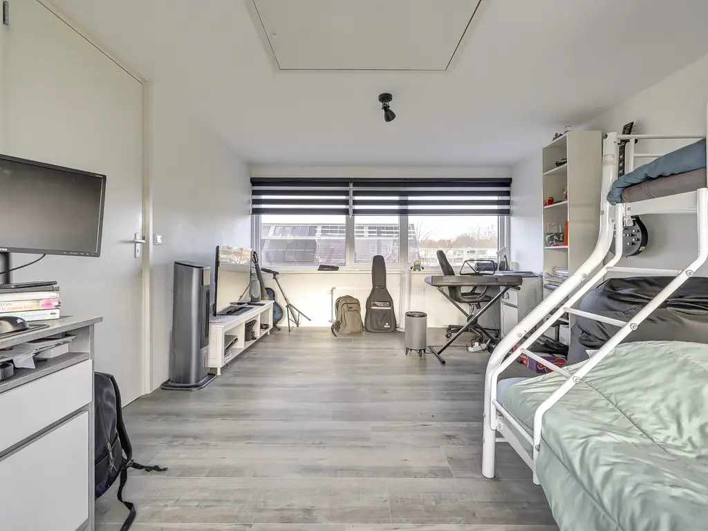 Gerard Doustraat 15, SPIJKENISSE