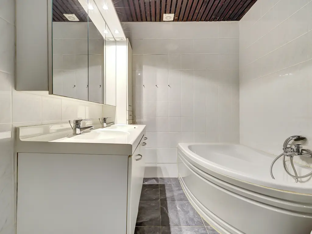 Notaris L P vd Blinkln 11a, BRIELLE