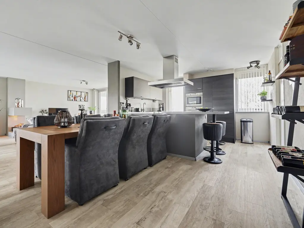 Maasboulevard 7, SPIJKENISSE