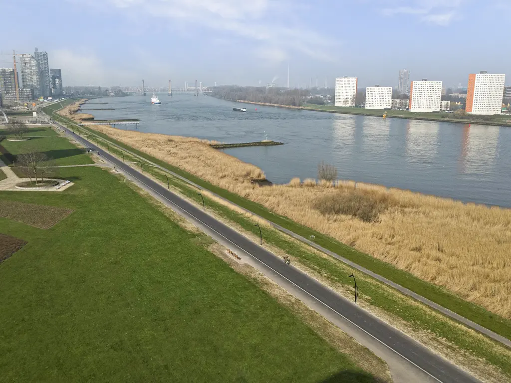 Maasboulevard 7, SPIJKENISSE