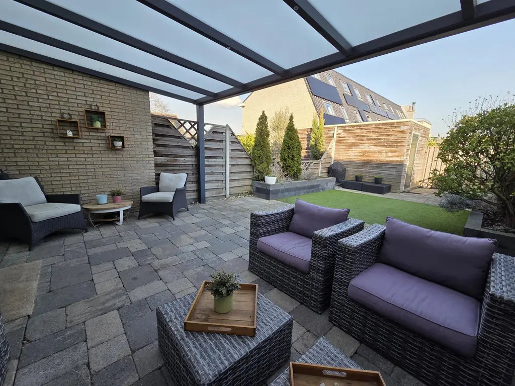 Krekelveen 356, SPIJKENISSE