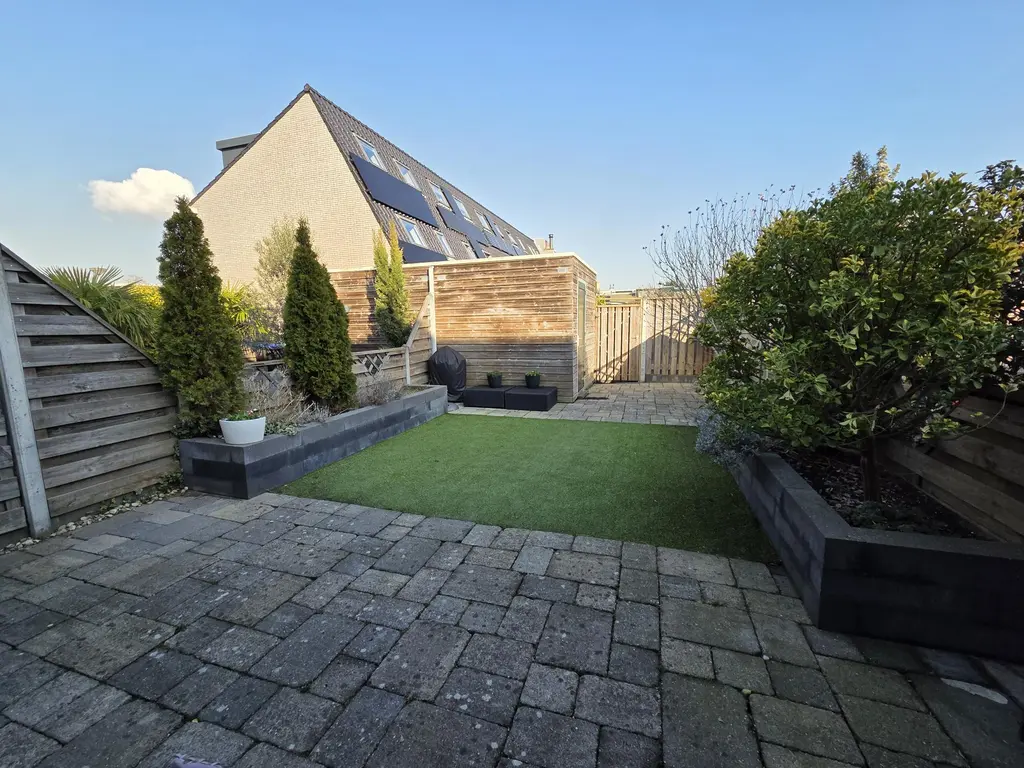 Krekelveen 356, SPIJKENISSE