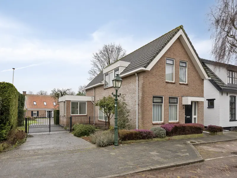 De Ruyterstraat 15, CAPELLE AAN DEN IJSSEL