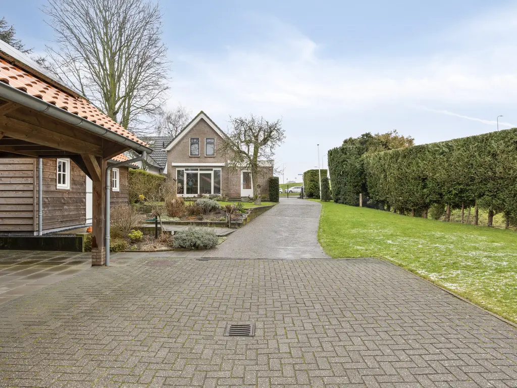 De Ruyterstraat 15, CAPELLE AAN DEN IJSSEL