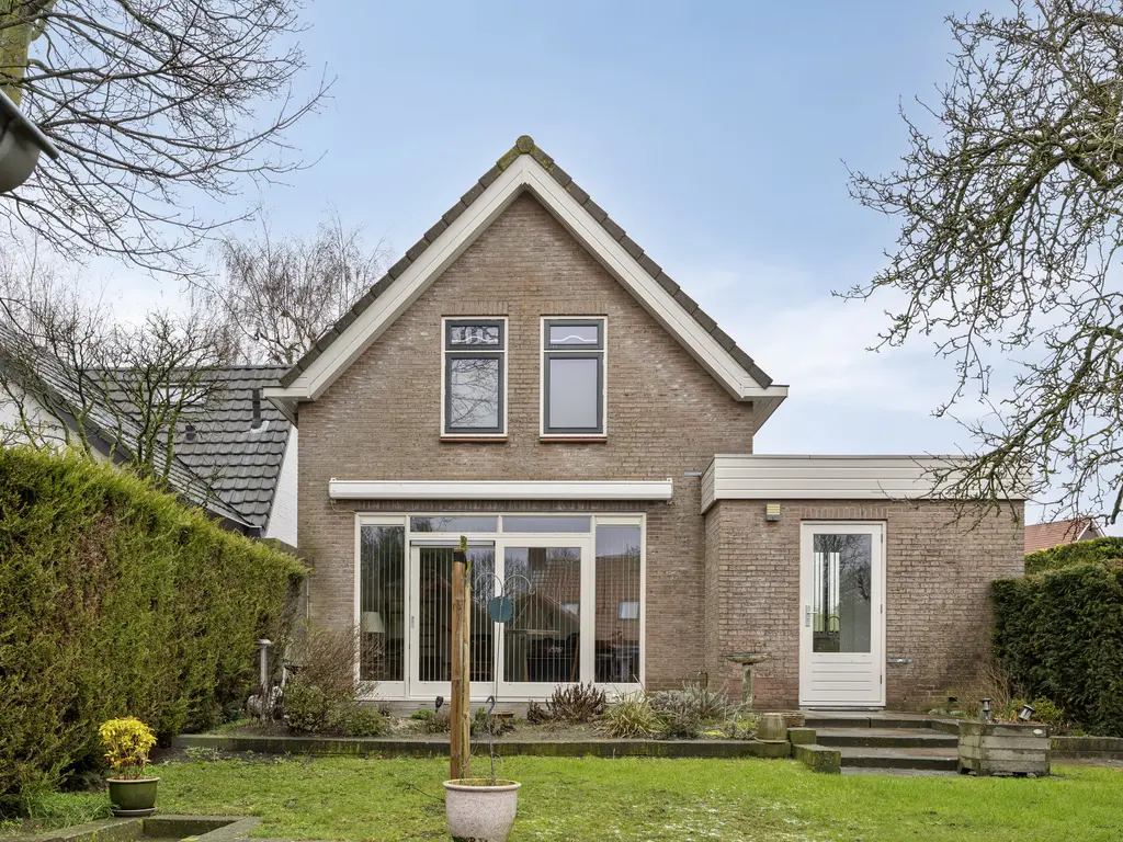 De Ruyterstraat 15, CAPELLE AAN DEN IJSSEL