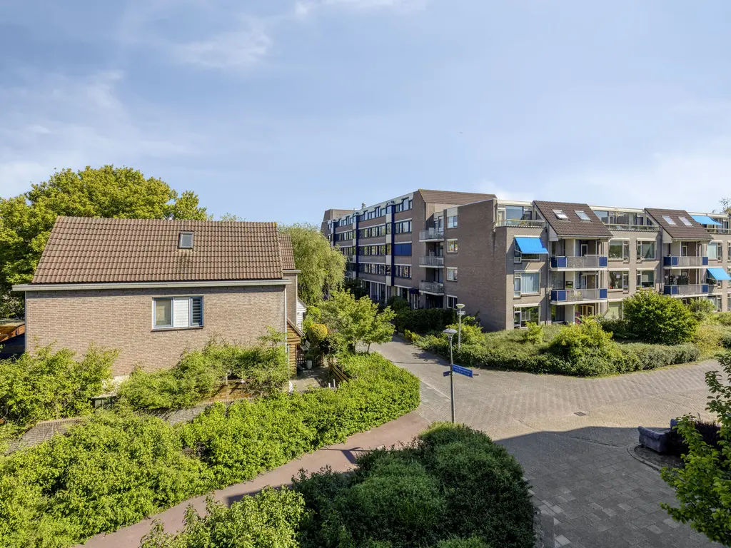 Henry Moorepassage 71, CAPELLE AAN DEN IJSSEL