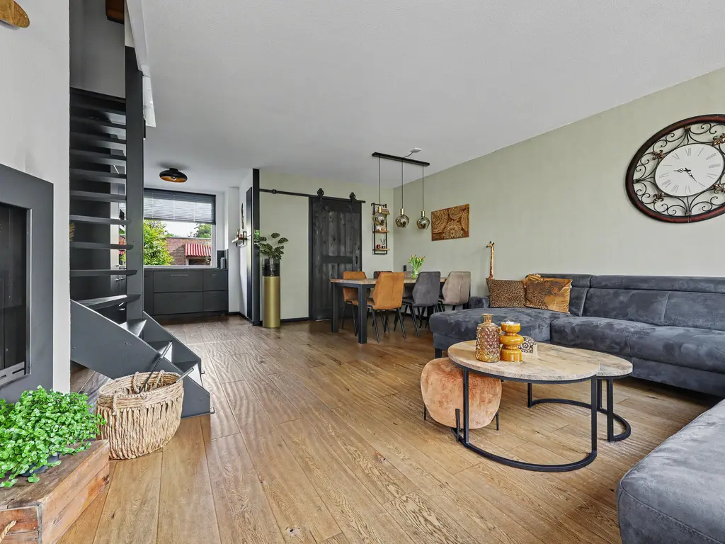 Baarsveen 137, SPIJKENISSE