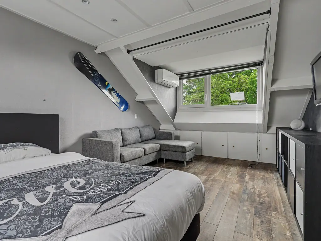 Baarsveen 137, SPIJKENISSE