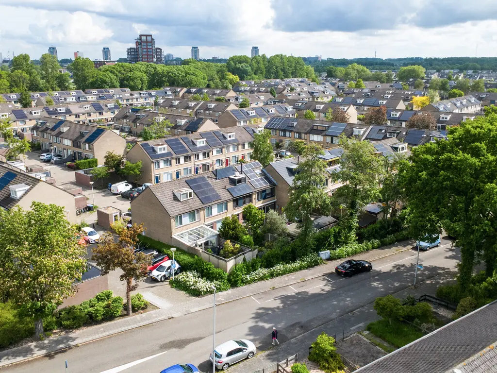 Baarsveen 137, SPIJKENISSE
