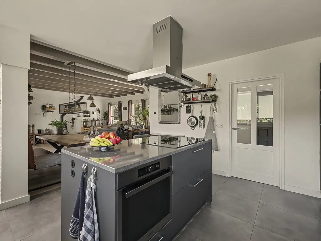 Breekade 7, SPIJKENISSE