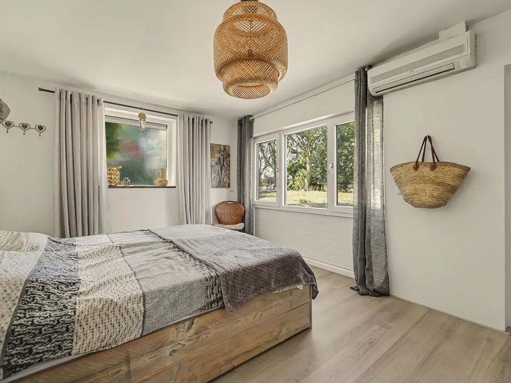 Breekade 7, SPIJKENISSE