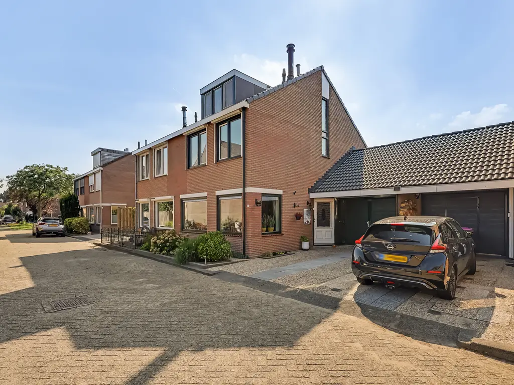 Tubastraat 31, SPIJKENISSE