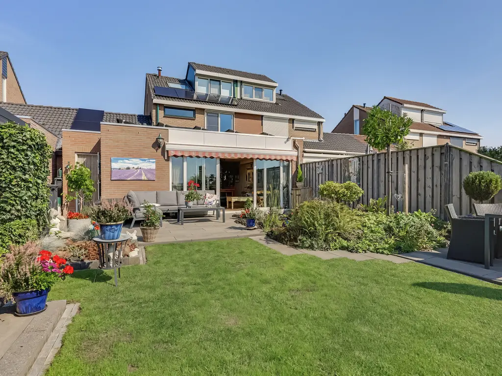 Tubastraat 31, SPIJKENISSE