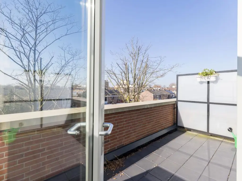 Beukenlaan 1Q, SPIJKENISSE