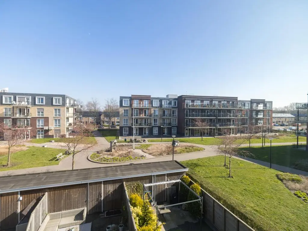 Beukenlaan 1Q, SPIJKENISSE