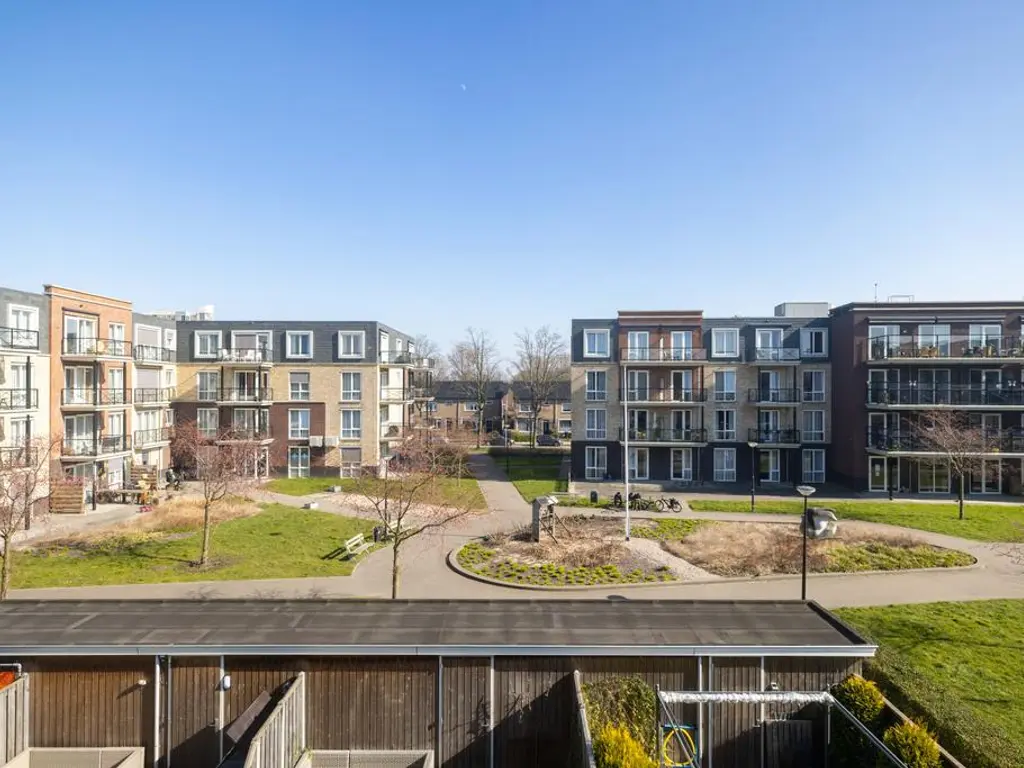 Beukenlaan 1Q, SPIJKENISSE