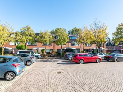 Sparresholm 49, Hoofddorp