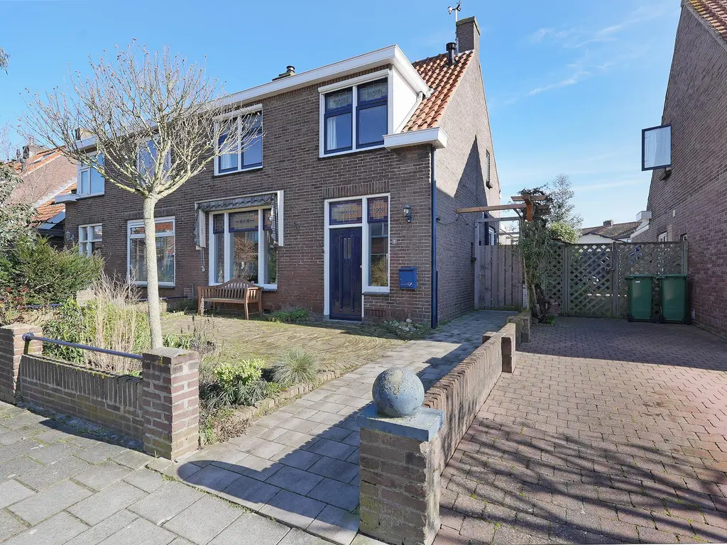 Willem-Alexanderstraat 15, OOST-SOUBURG