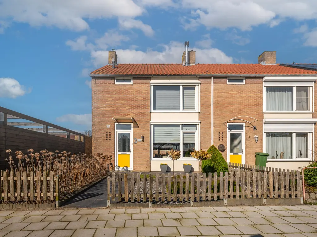 J.D.P. de Smitstraat 3, OOST-SOUBURG