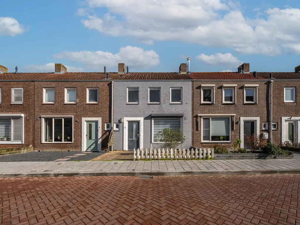 Kromwegesingel 15, OOST-SOUBURG