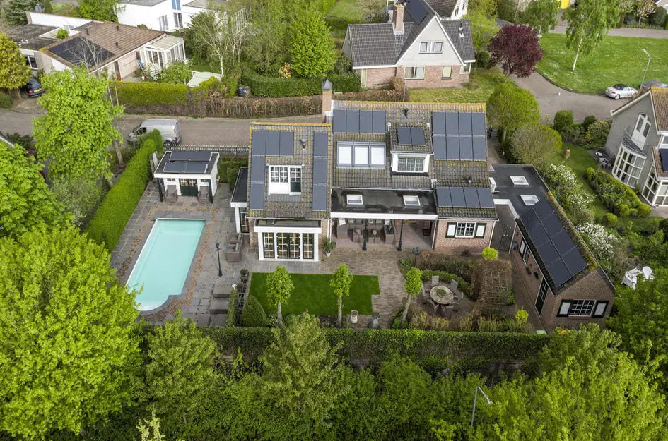 Albert van Dalsumlaan 18