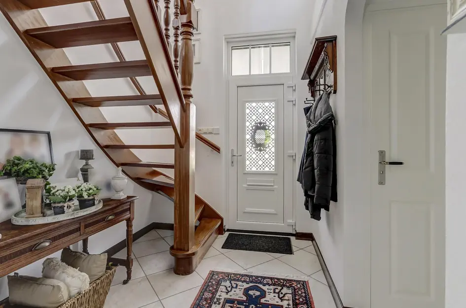 Albert van Dalsumlaan 18