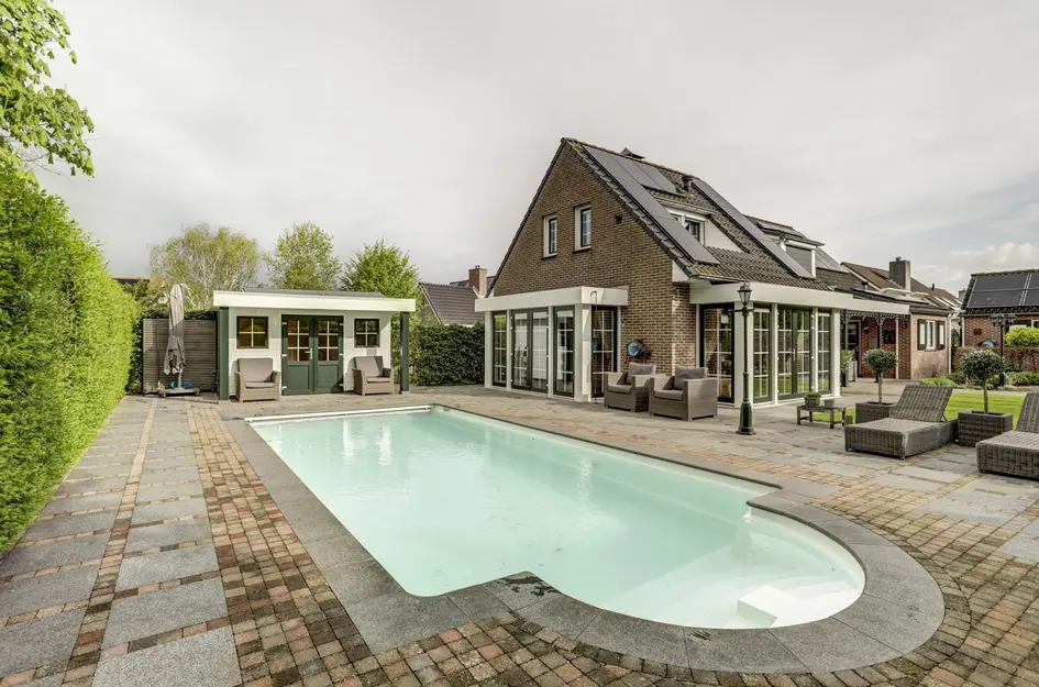 Albert van Dalsumlaan 18