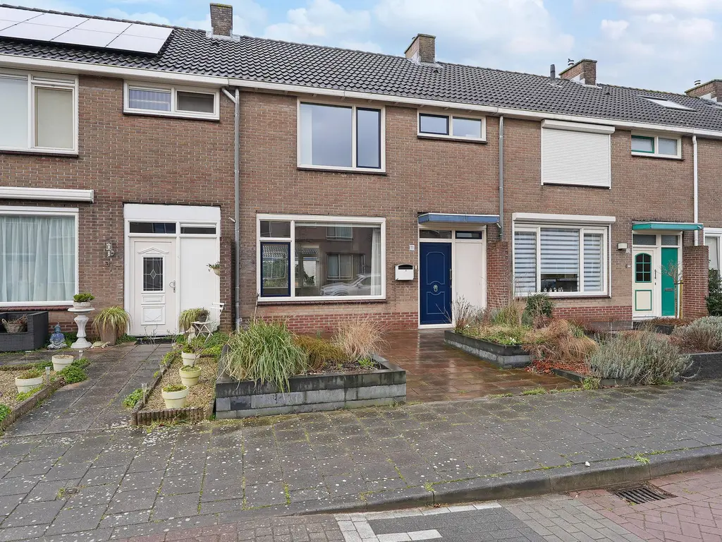 Adriatischezeestraat 11, OOST-SOUBURG