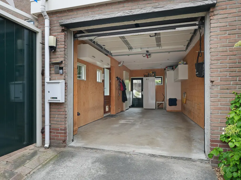 Jachthuisstraat 38, KLOETINGE