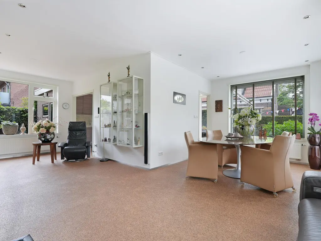 Jachthuisstraat 38, KLOETINGE