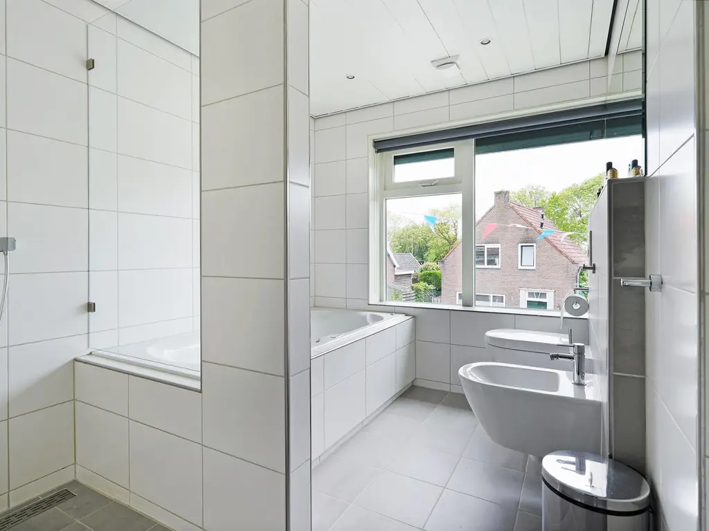 Jachthuisstraat 38, KLOETINGE