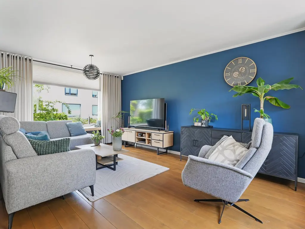 Bloemenstraat 7, OVEZANDE