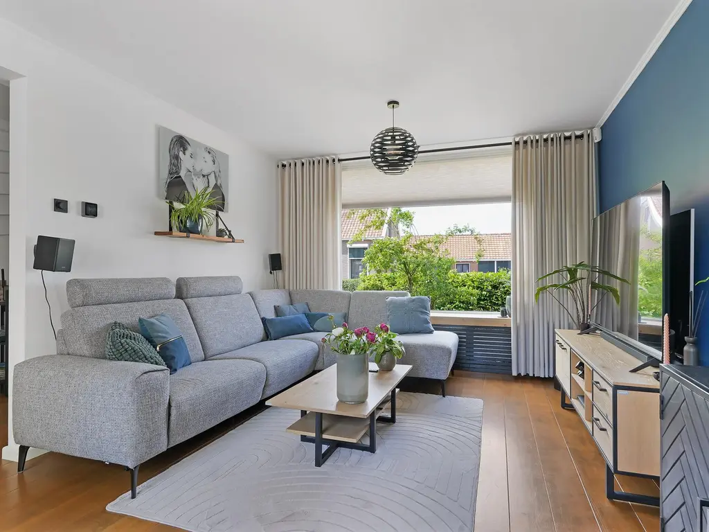 Bloemenstraat 7, OVEZANDE