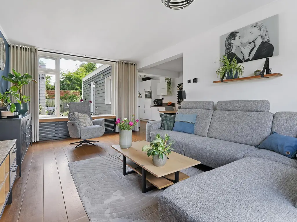 Bloemenstraat 7, OVEZANDE