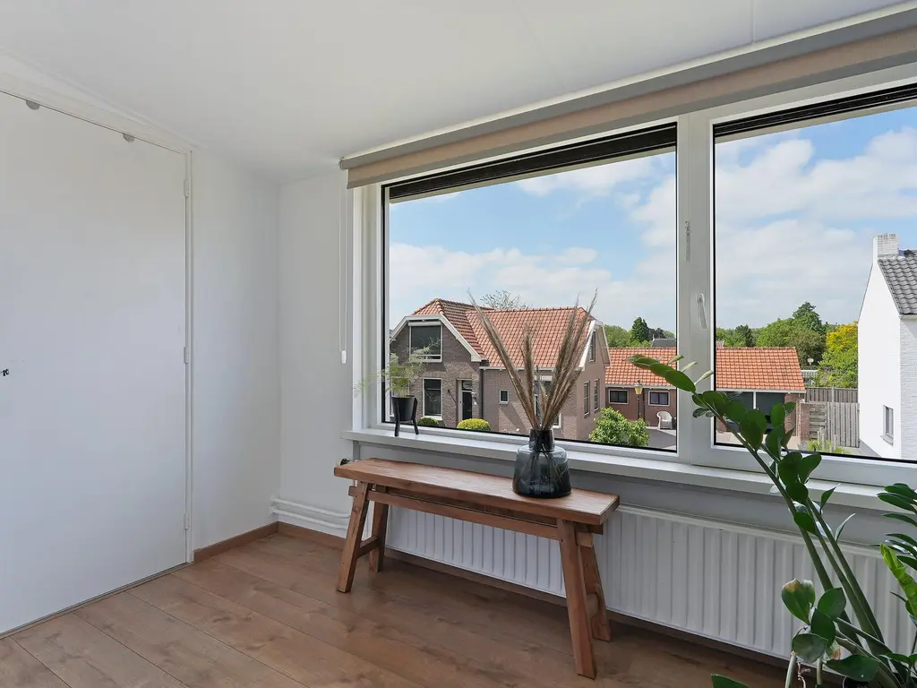 Bloemenstraat 7, OVEZANDE