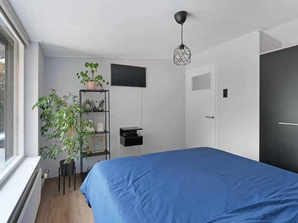 Bloemenstraat 7, OVEZANDE