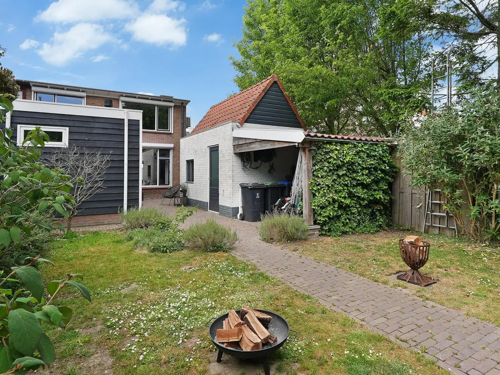 Bloemenstraat 7, OVEZANDE