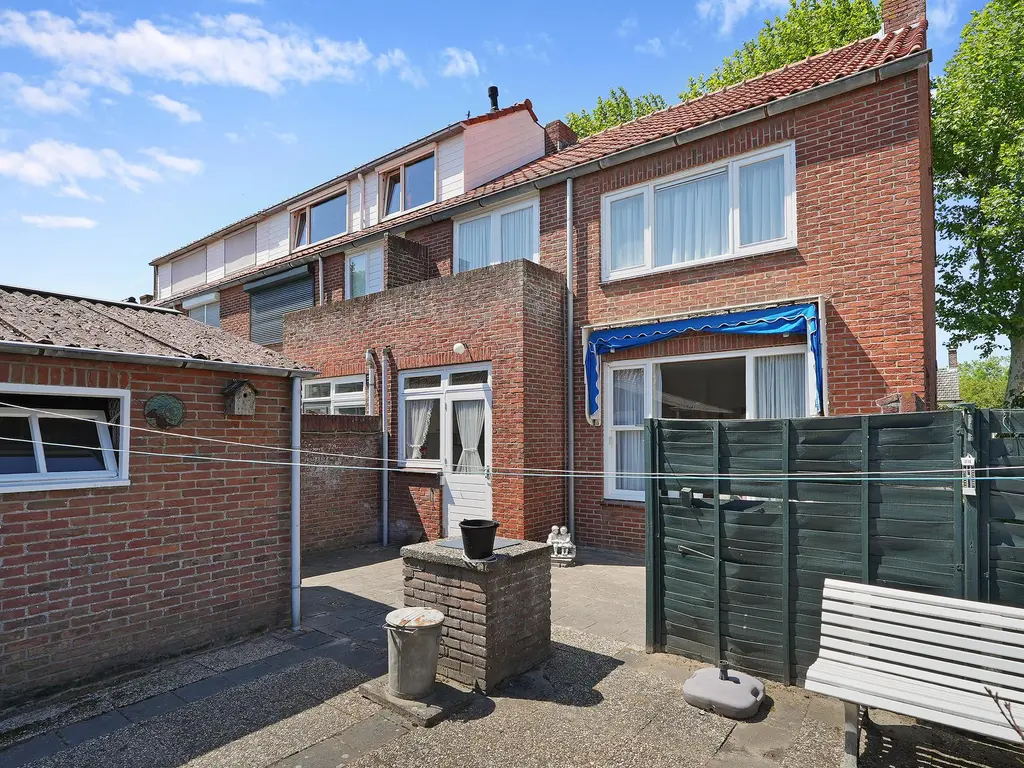 Oude Rijksweg 52, NIEUW- EN SINT JOOSLAND