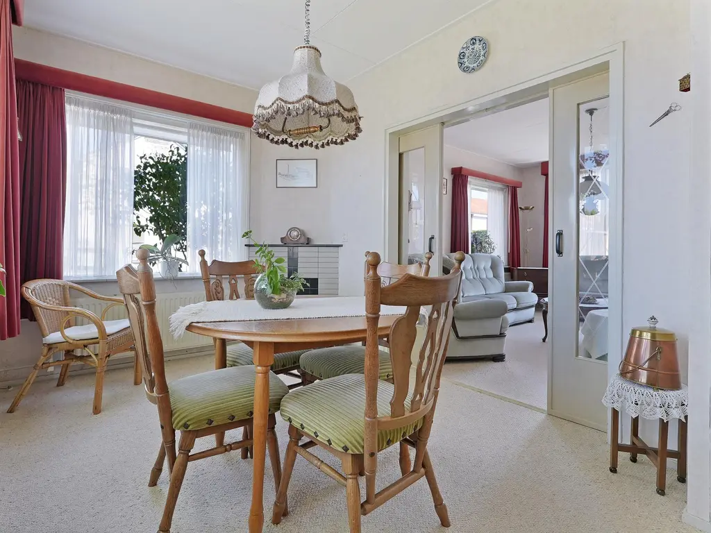 Oude Rijksweg 52, NIEUW- EN SINT JOOSLAND