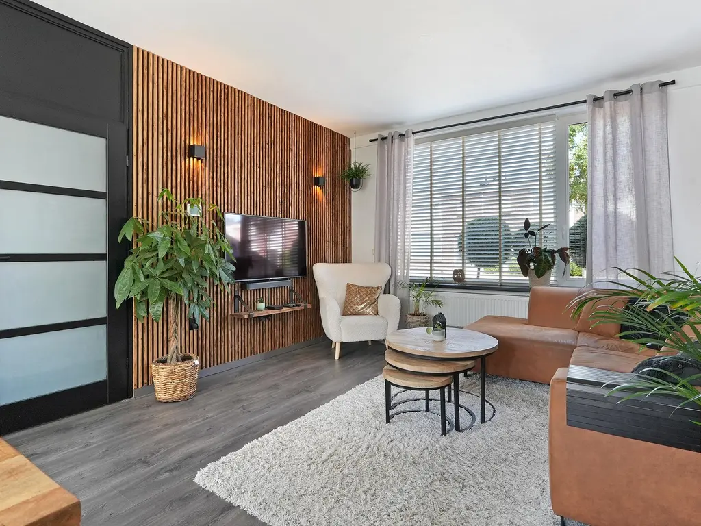 Stuart Makkersstraat 11, OOST-SOUBURG