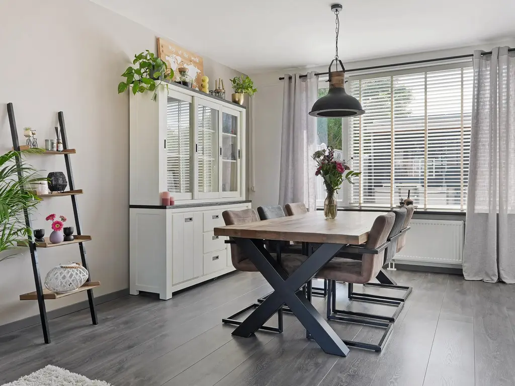 Stuart Makkersstraat 11, OOST-SOUBURG