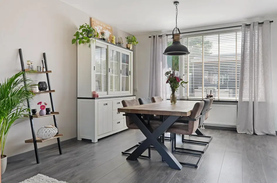 Stuart Makkersstraat 11