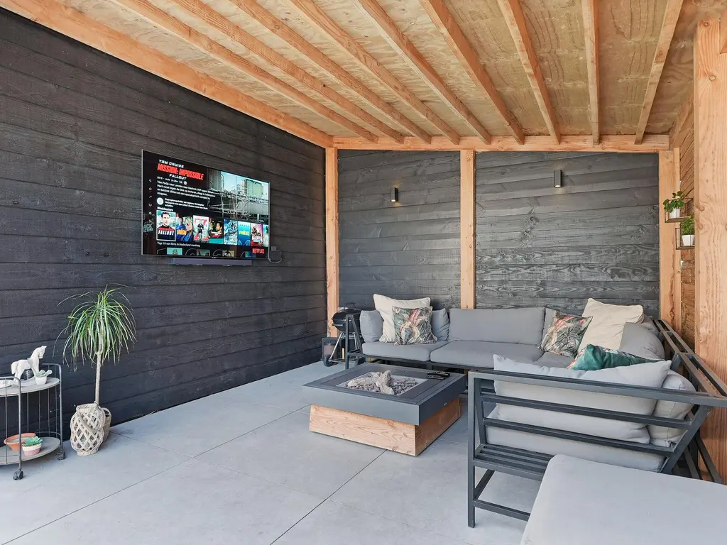 Stuart Makkersstraat 11, OOST-SOUBURG