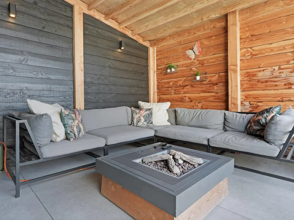 Stuart Makkersstraat 11, OOST-SOUBURG