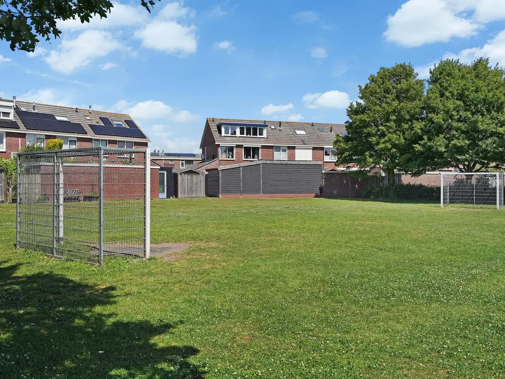 Stuart Makkersstraat 11, OOST-SOUBURG